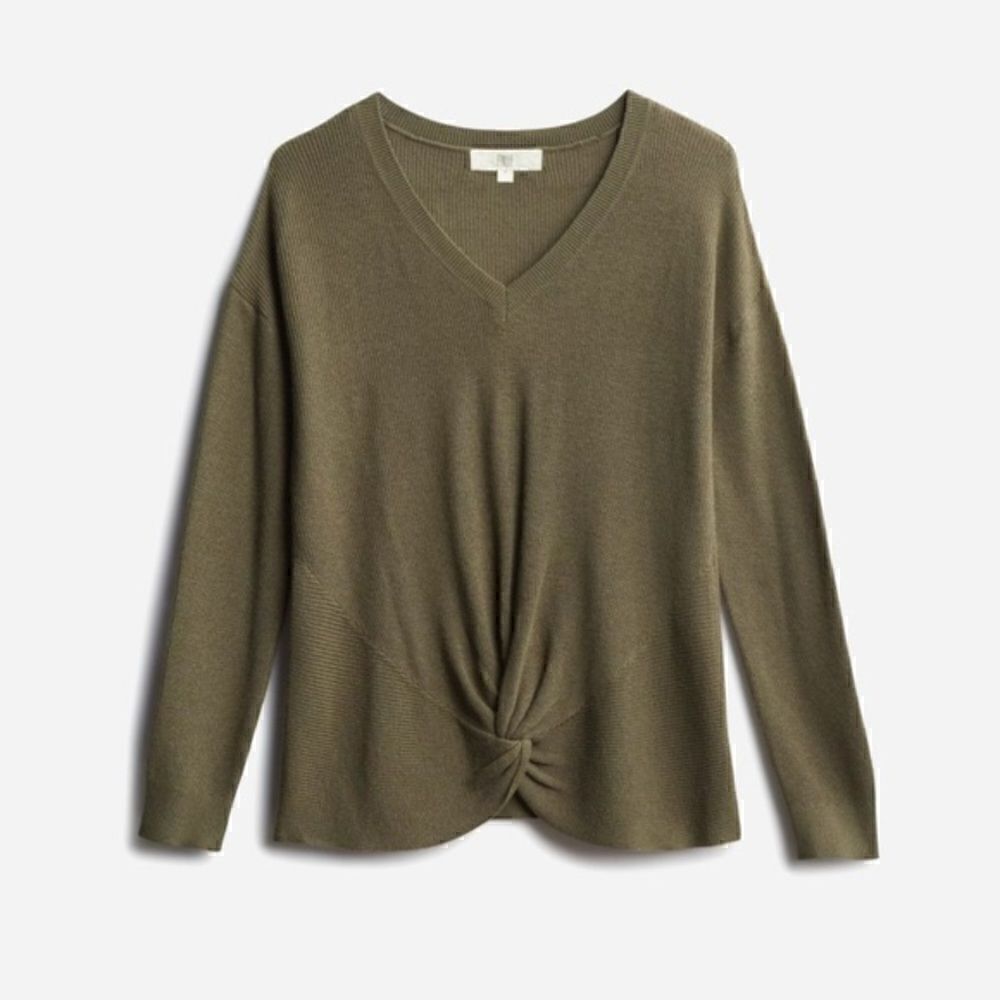 Pinque | Stitch Fix Maude Knot Front Pullover V Neck Sweater in Olive Green | S